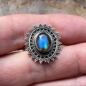 LABRADORITE oval stellar filigree ring size 8